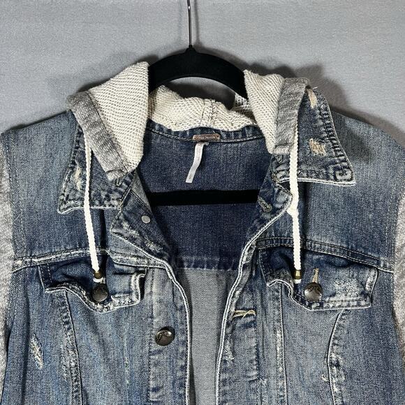 Free People Jean Jacket Blue Grey Denim Hooded‎ Trucker Distressed Womens Large - Picture 2 of 12